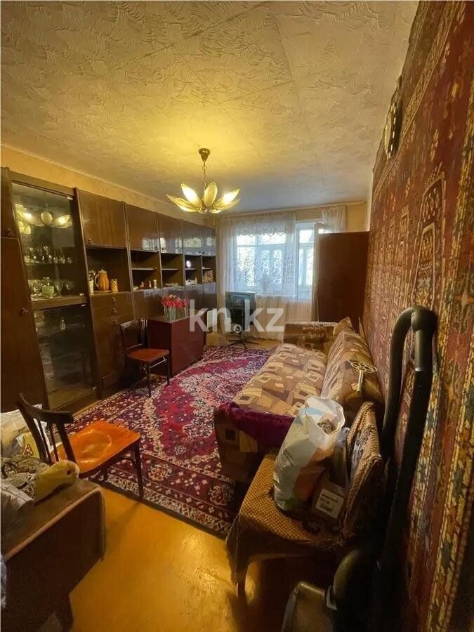Продажа 1-комнатной квартиры, 32 м² - Продажа однокомнатных квартир на Юго-Востоке Караганды фото 1 из 5
