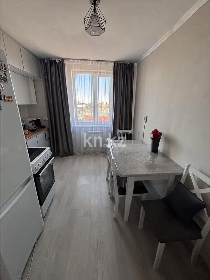 Продажа 2-комнатной квартиры, 42 м² - Продажа квартир в блочном доме в Казахстане - страница 31 фото 3 из 5