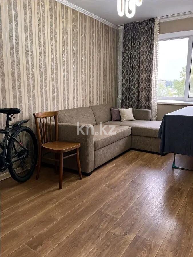 Продажа 4-комнатной квартиры, 75 м² - Продажа четырехкомнатных квартир в кирпичном доме в Казахстане фото 1 из 4