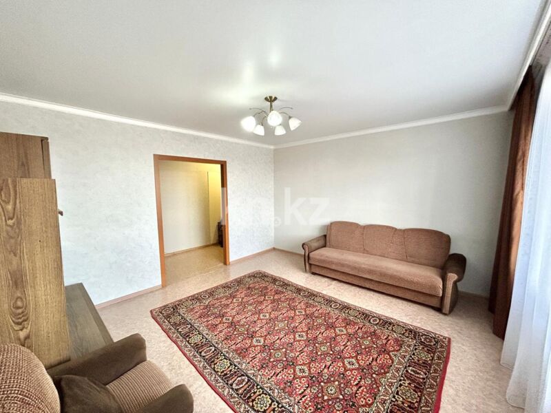 Продажа 3-комнатной квартиры, 65 м² - Продажа квартир в Майкудуке Караганды - страница 3 фото 2 из 16