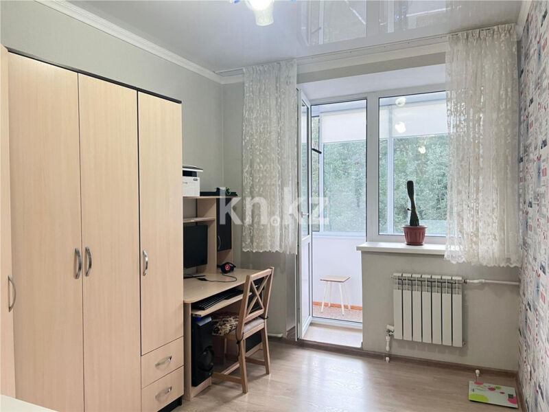 Продажа 4-комнатной квартиры, 86 м² - Продажа четырехкомнатных квартир в кирпичном доме в Караганде - страница 5 фото 10 из 36
