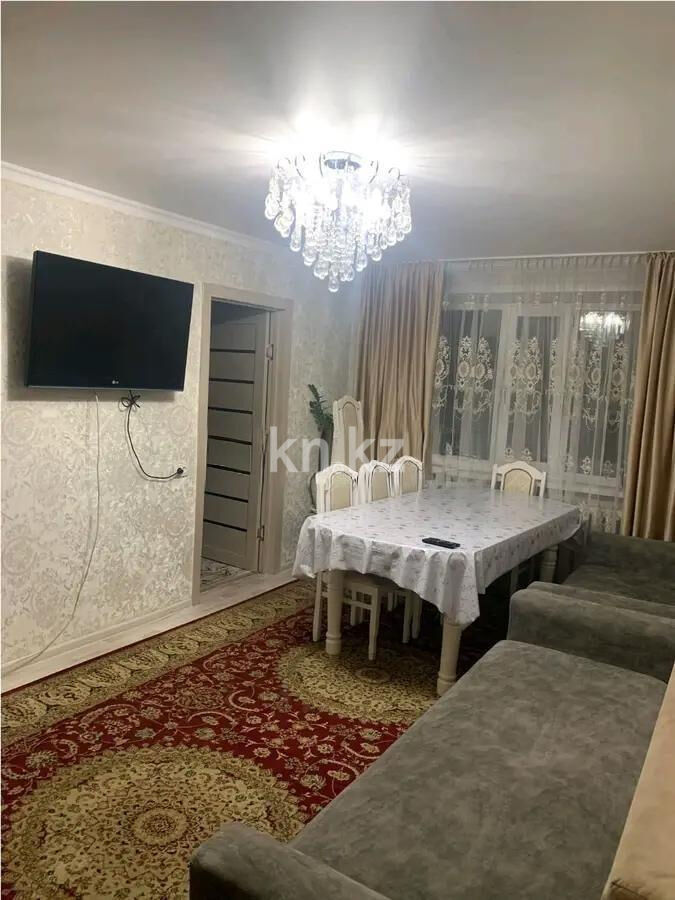 Продажа 4-комнатной квартиры, 63 м² - Продажа четырехкомнатных квартир в Караганде - страница 3 фото 1 из 8