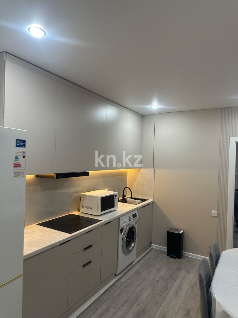 Аренда 2-комнатной квартиры, 62 м² - Аренда недвижимости в Казахстане - страница 2 фото 1 из 8