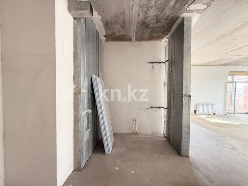 Продажа 4-комнатной квартиры, 117 м² - Продажа четырехкомнатных квартир в кирпичном доме в Караганде - страница 7 фото 7 из 13