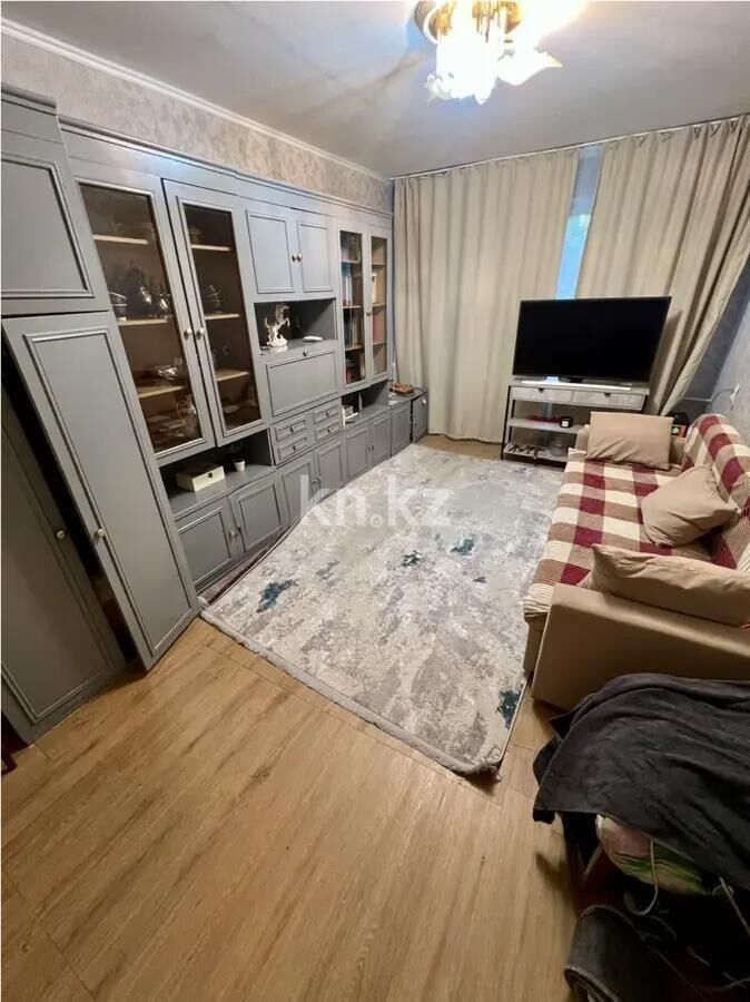 Продажа 3-комнатной квартиры, 61 м² - Продажа офисных и торговых помещений в Жезказгане фото 1 из 7