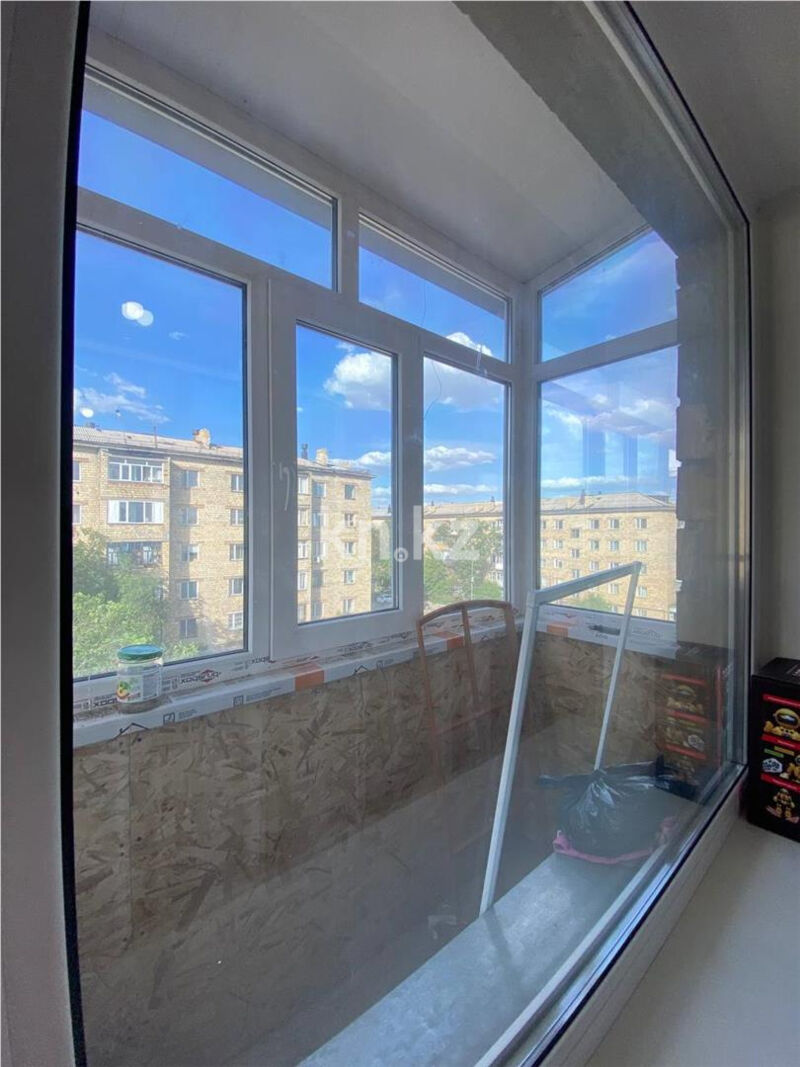 Продажа 4-комнатной квартиры, 60 м² - Продажа четырехкомнатных квартир в кирпичном доме в Караганде - страница 5 фото 9 из 10