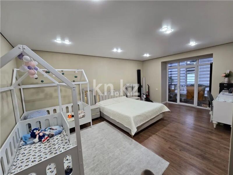 Продажа 4-комнатной квартиры, 140 м² - Продажа четырехкомнатных квартир в кирпичном доме в Казахстане - страница 19 фото 2 из 3