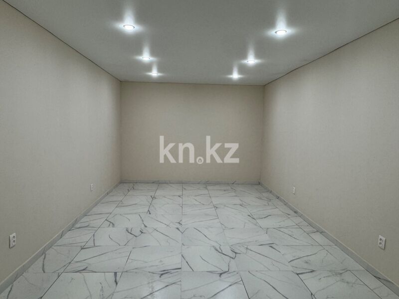 Продажа помещения, 76 м² - Продажа офисных и торговых помещений в Караганде - страница 2 фото 12 из 18