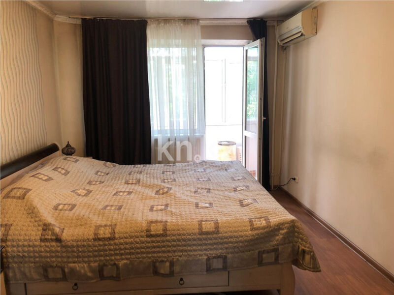 Продажа 4-комнатной квартиры, 76 м² - Продажа четырехкомнатных квартир в панельном доме в Караганде - страница 8 фото 5 из 12