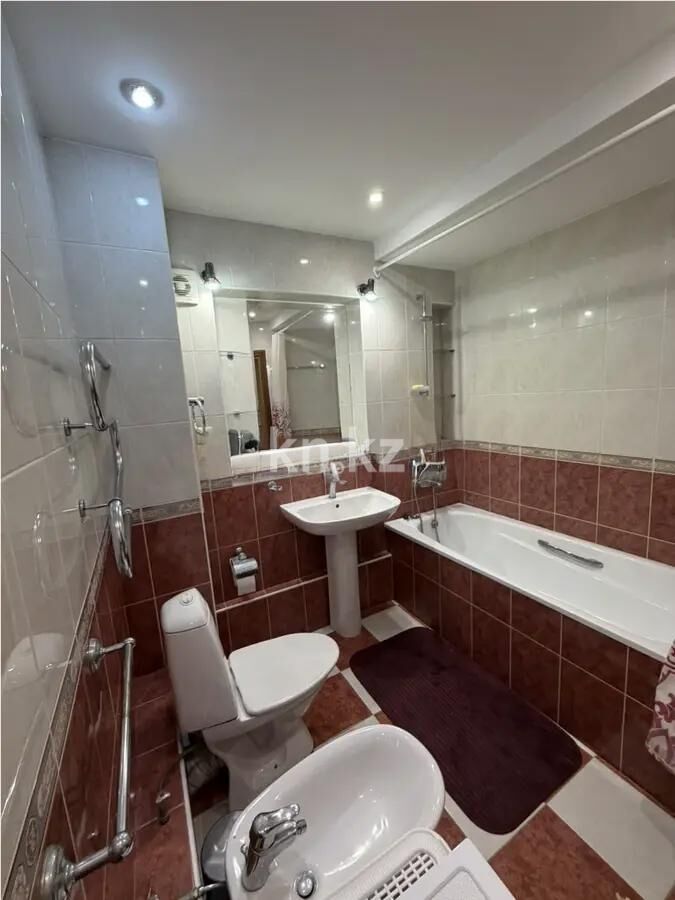 Продажа 4-комнатной квартиры, 117 м² - Продажа четырехкомнатных квартир в блочном доме в Алматы фото 5 из 6