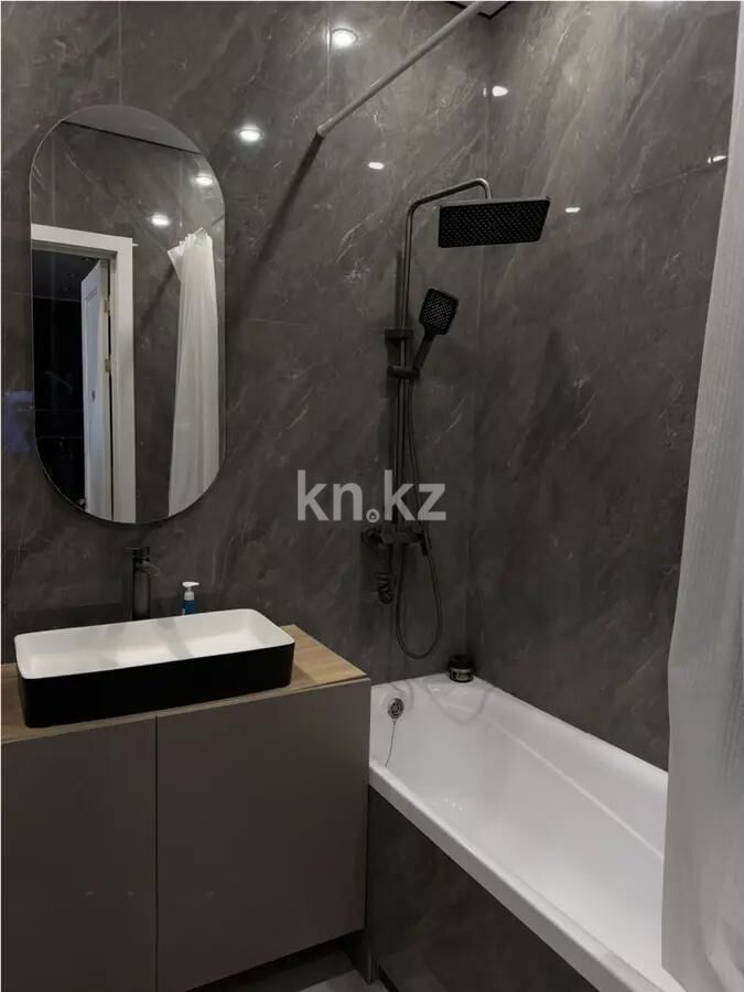 Продажа 2-комнатной квартиры, 42.8 м² - Продажа квартир в кирпичном доме в Казахстане - страница 8 фото 3 из 3