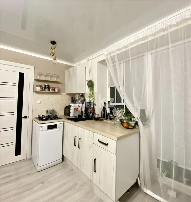 Продажа 2-комнатной квартиры, 41 м² - Продажа двухкомнатных квартир в кирпичном доме в Алматы - страница 2 фото 3 из 4