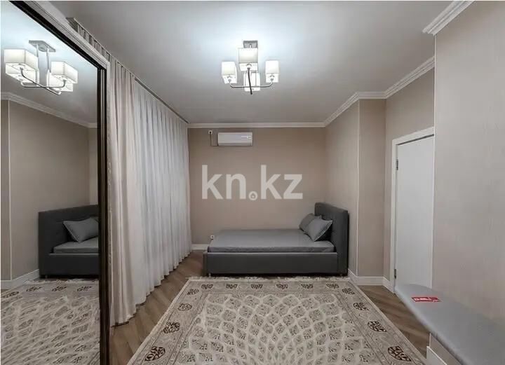 Продажа 3-комнатной квартиры, 101.5 м² - Продажа трехкомнатных квартир от собственников в Алматы - страница 2 фото 1 из 4