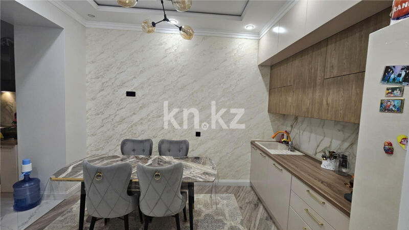 Продажа 4-комнатной квартиры, 100 м² - Продажа четырехкомнатных квартир в кирпичном доме в Караганде - страница 8 фото 7 из 11