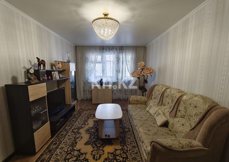 Продажа 3-комнатной квартиры, 62 м² - Продажа трехкомнатных квартир на Юго-Востоке Караганды - страница 25 фото 3 из 23