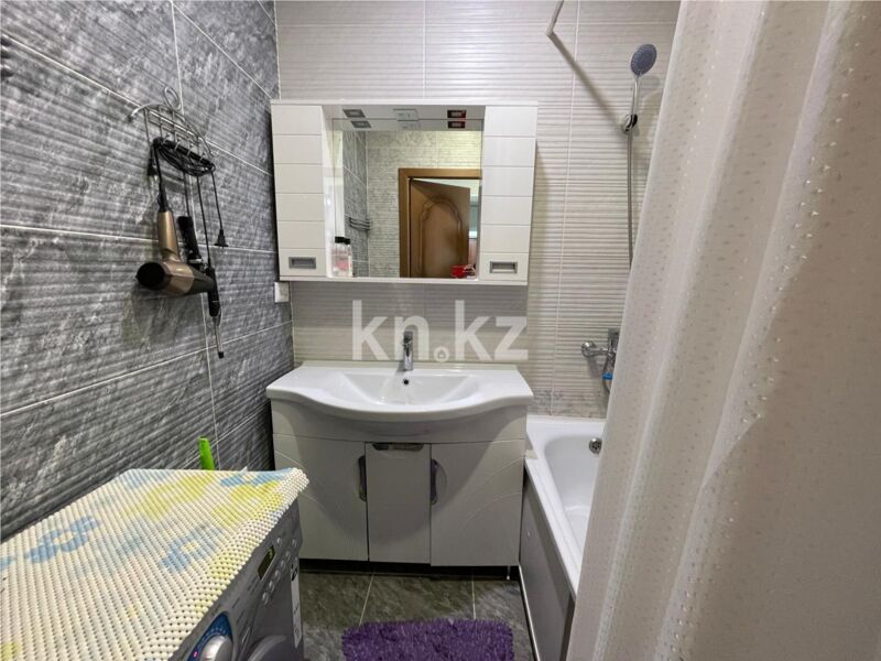 Продажа 3-комнатной квартиры, 63 м² - Продажа трехкомнатных квартир на Юго-Востоке Караганды - страница 21 фото 11 из 20