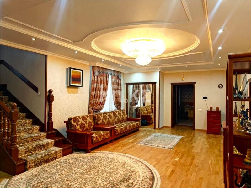 Продажа 8-комнатного дома, 433 м² - Продажа домов, коттеджей в Городе Караганды - страница 2 фото 4 из 48