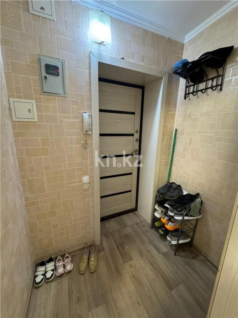 Продажа 3-комнатной квартиры, 48 м² - Продажа квартир в кирпичном доме в Караганде фото 7 из 9