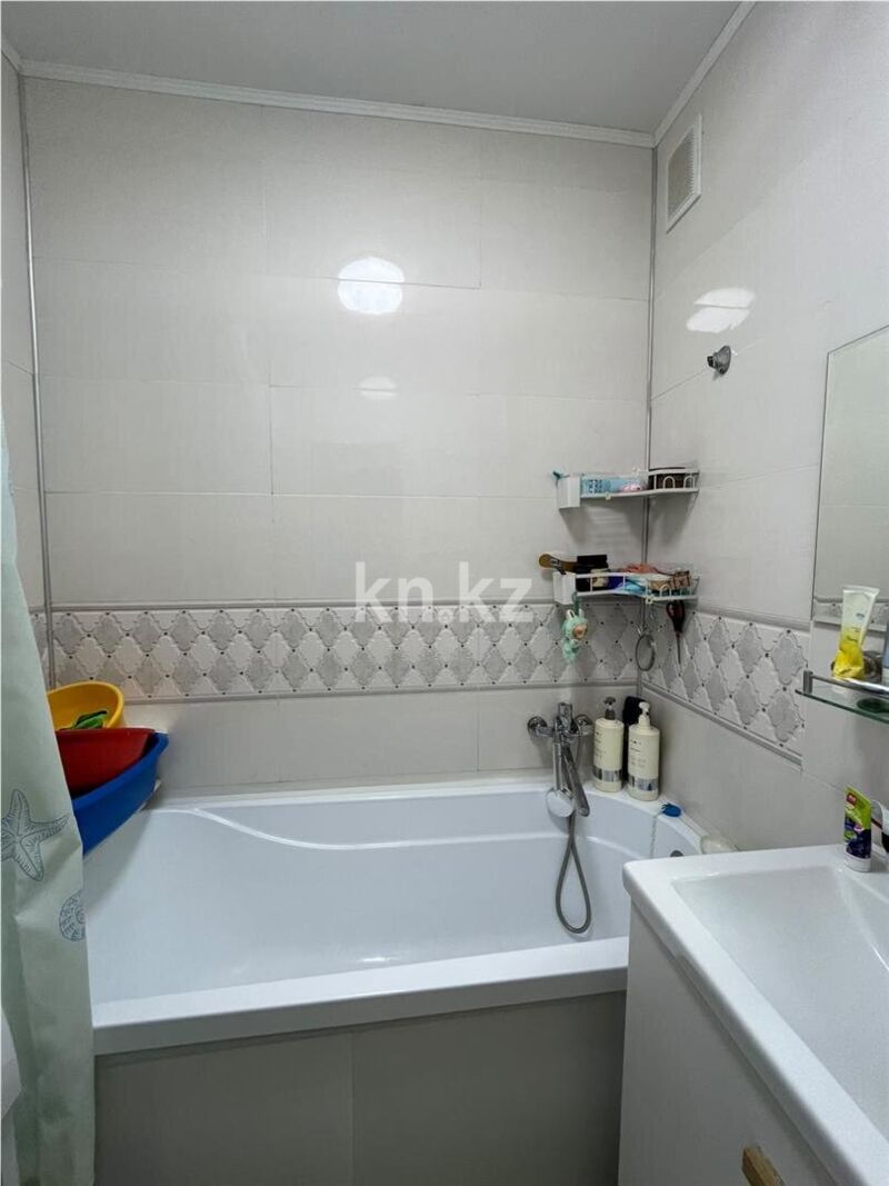 Продажа 2-комнатной квартиры, 54 м² - Продажа офисных и торговых помещений в Жезказгане фото 9 из 22
