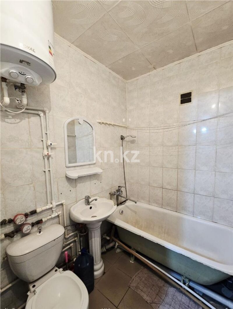 Продажа 2-комнатной квартиры, 46 м² - Продажа двухкомнатных квартир в панельном доме в Темиртау - страница 6 фото 7 из 9