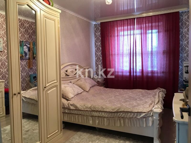 Продажа 3-комнатной квартиры, 64 м² - Продажа трехкомнатных квартир в Караганде - страница 9 фото 8 из 11