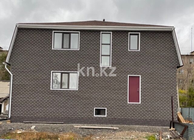 Продажа 4-комнатного дома, 180 м² - Продажа домов, коттеджей в Караганде фото 5 из 13
