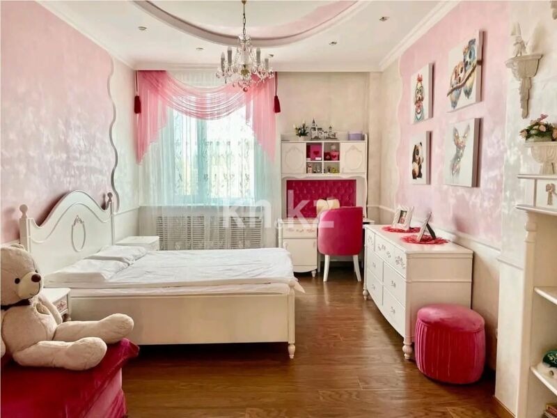 Продажа 4-комнатной квартиры, 183.2 м² - Продажа четырехкомнатных квартир в кирпичном доме в Казахстане - страница 13 фото 2 из 6