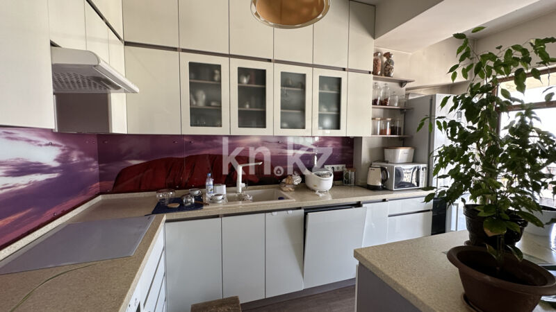 Аренда 5-комнатной квартиры, 295 м² - Аренда квартир помесячно в Казахстане - страница 3 фото 2 из 20