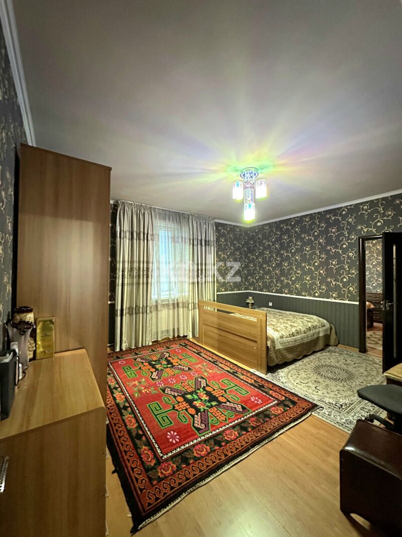 Продажа 10-комнатного дома, 294 м² - Продажа домов, коттеджей в Абайском р-не Шымкента фото 21 из 35