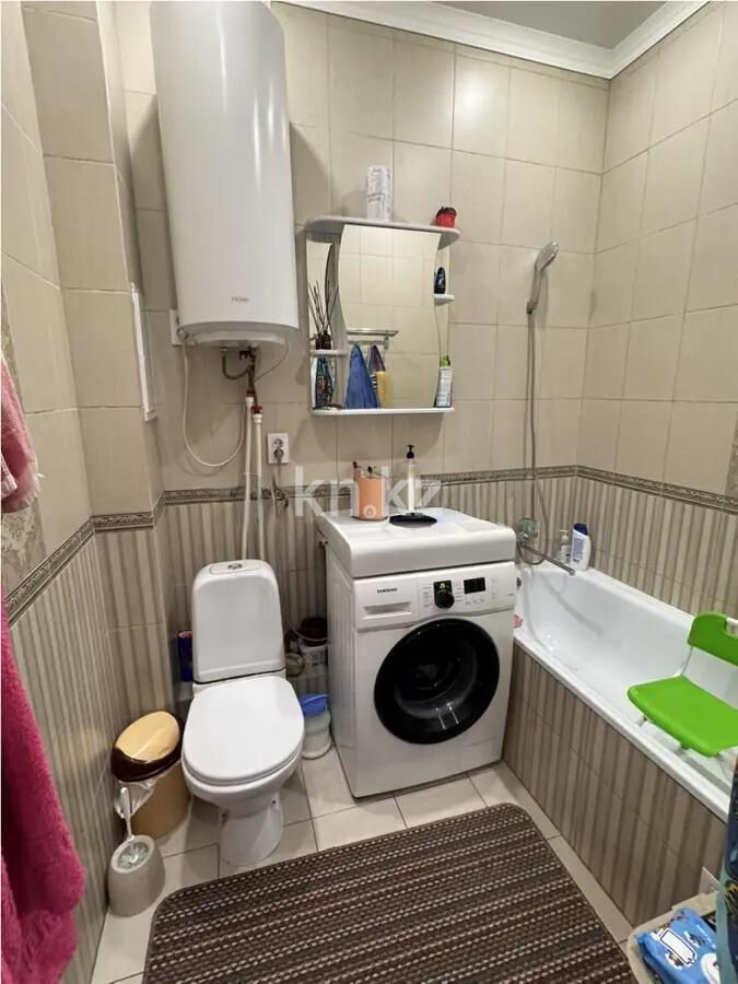 Продажа 2-комнатной квартиры, 70 м² - Продажа двухкомнатных квартир в кирпичном доме в Караганде - страница 4 фото 4 из 5