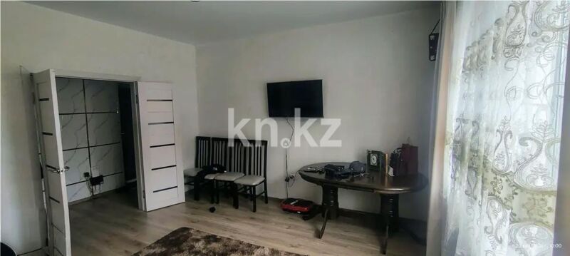 Продажа 2-комнатной квартиры, 57 м² - Продажа двухкомнатных квартир в кирпичном доме в Караганде - страница 10 фото 1 из 4