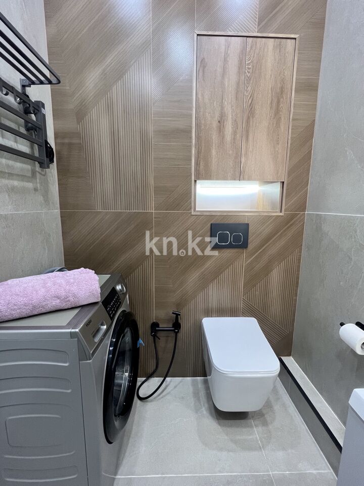 Аренда 1-комнатной квартиры посуточно, 37 м² - Аренда квартир посуточно в Алмалинском р-не Алматы фото 11 из 17