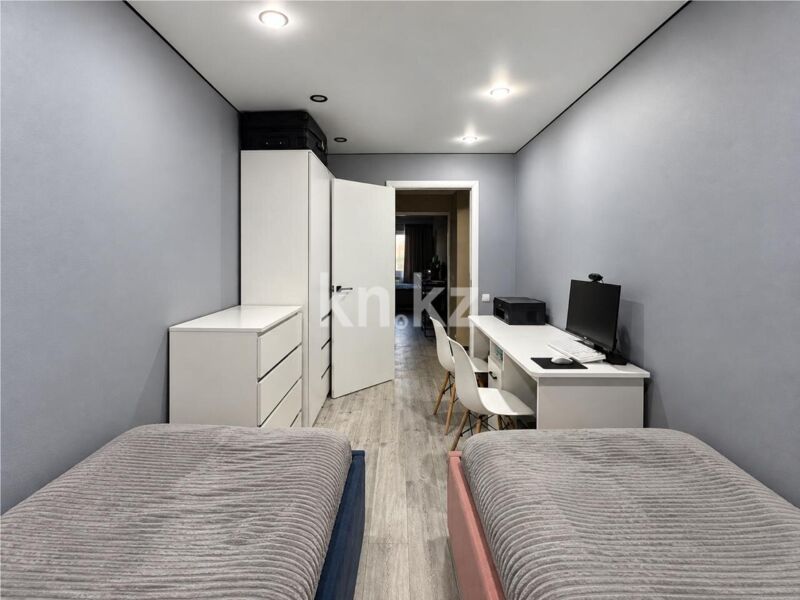 Продажа 3-комнатной квартиры, 57 м² - Продажа квартир в Михайловке Караганды - страница 3 фото 8 из 17