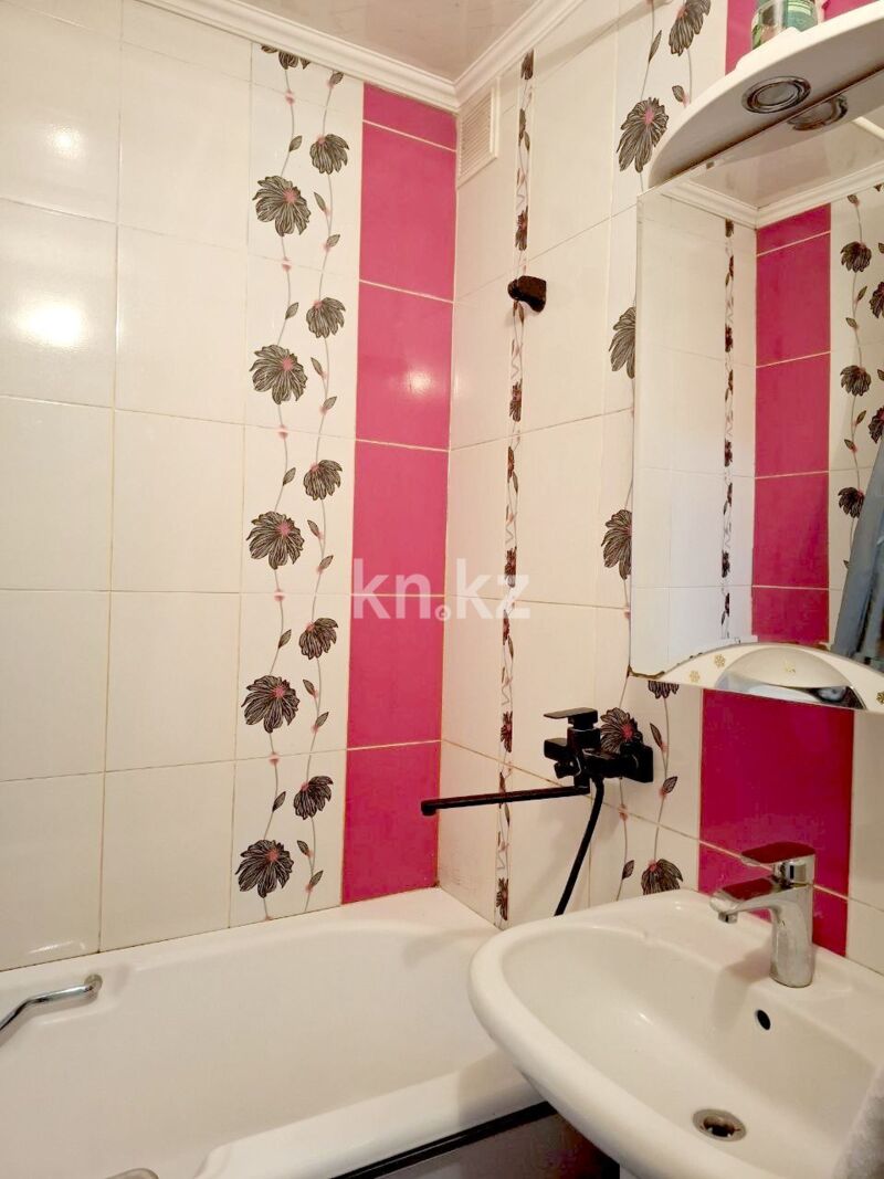 Продажа 3-комнатной квартиры, 67.5 м² - Продажа недвижимости в Усть-Каменогорске - страница 2 фото 11 из 16