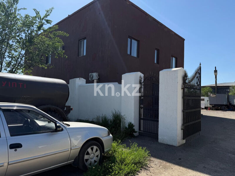Продажа здания, 464 м² - Продажа зданий в Караганде фото 1 из 13