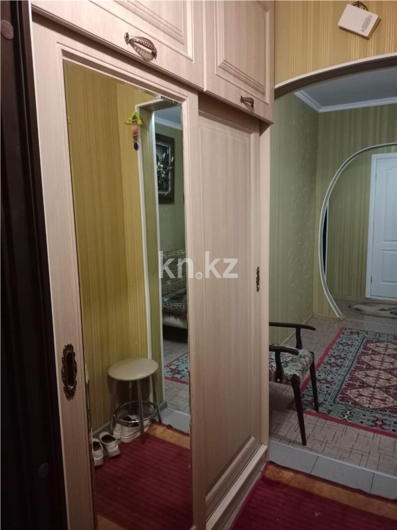 Продажа 4-комнатной квартиры, 83 м² - Продажа четырехкомнатных квартир в панельном доме в Караганде - страница 3 фото 10 из 16