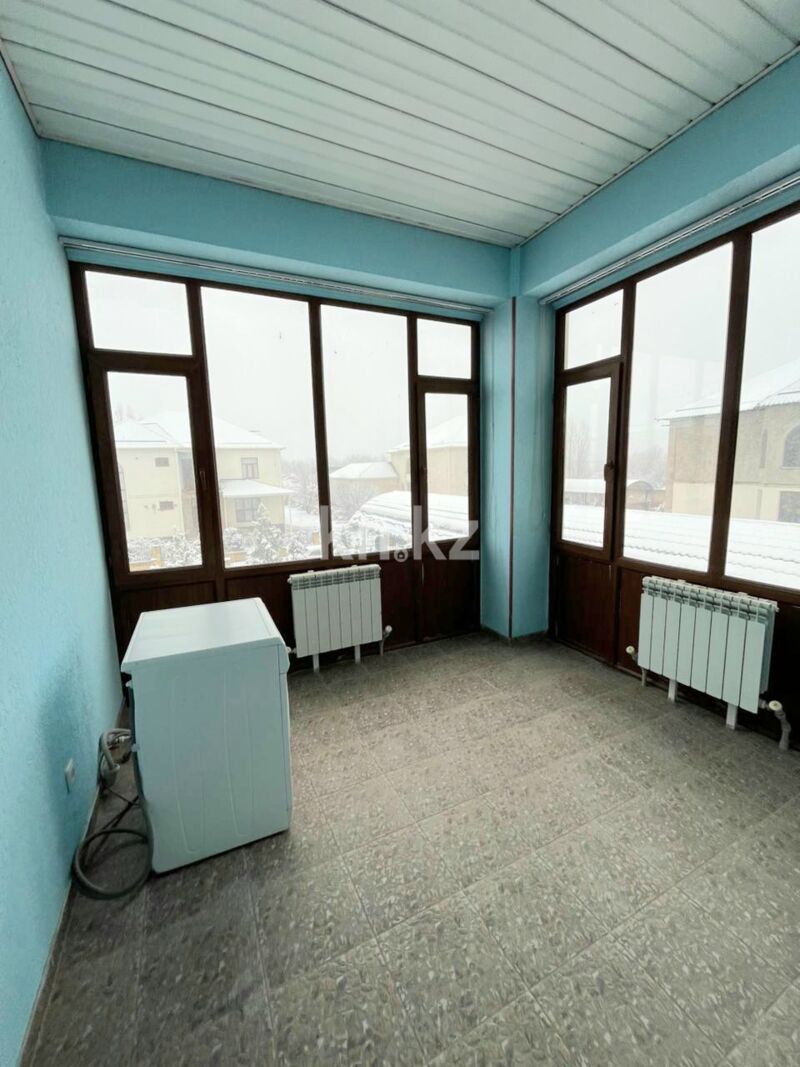 Продажа 9-комнатного дома, 500 м² - Продажа домов, коттеджей в Абайском р-не Шымкента фото 13 из 40