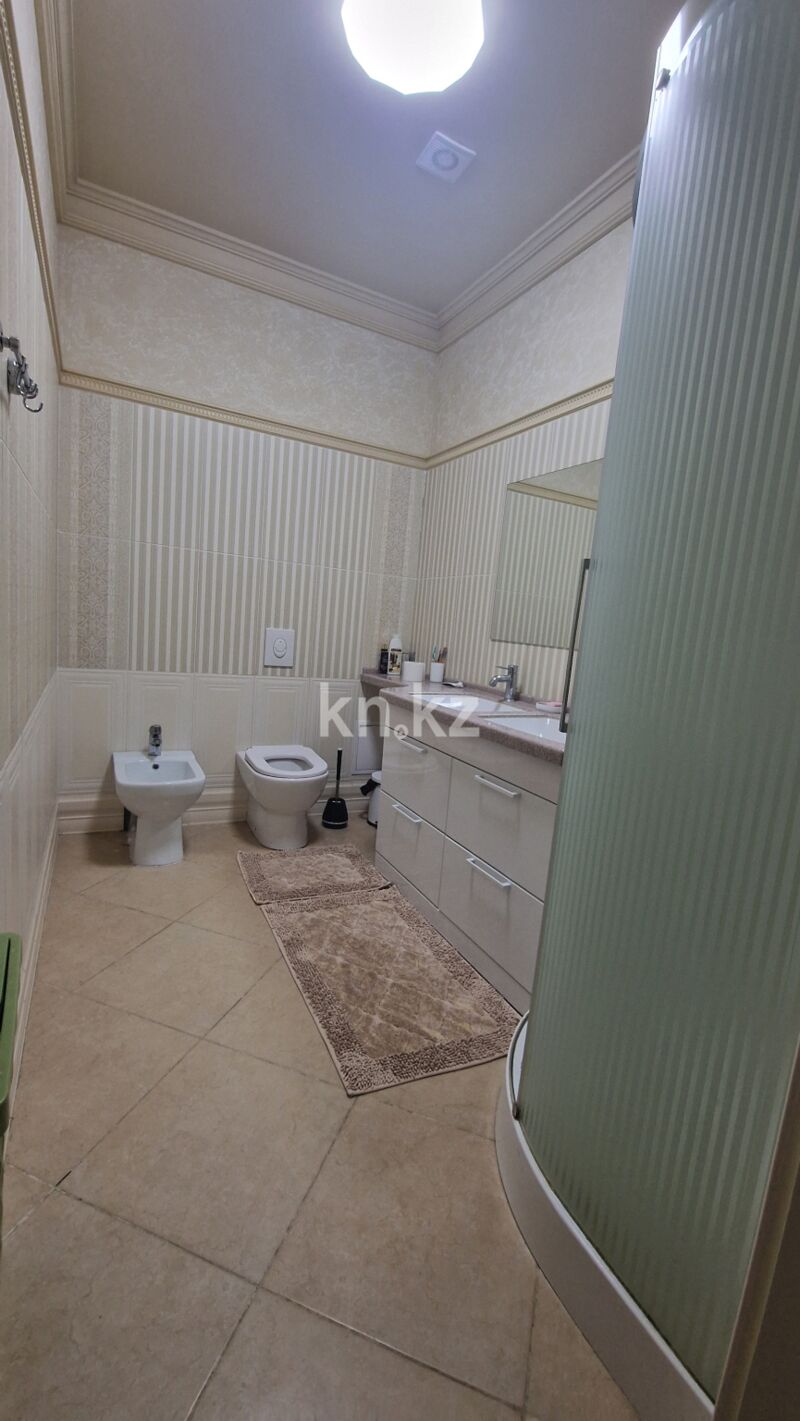 Продажа 5-комнатной квартиры, 188 м² - Продажа квартир в районе Юго-Восток в Караганде фото 4 из 10