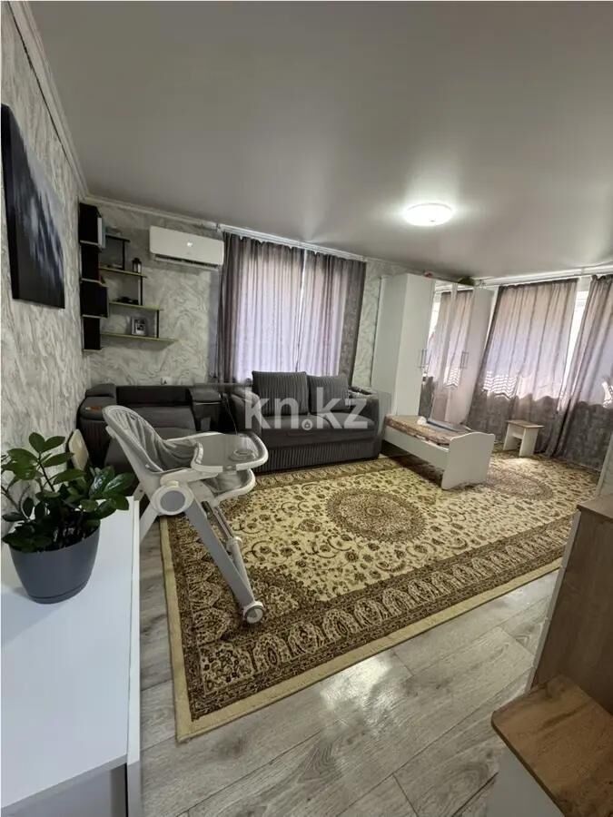 Продажа 1-комнатной квартиры, 30 м² - Продажа недвижимости в Сарани - страница 2 фото 1 из 4