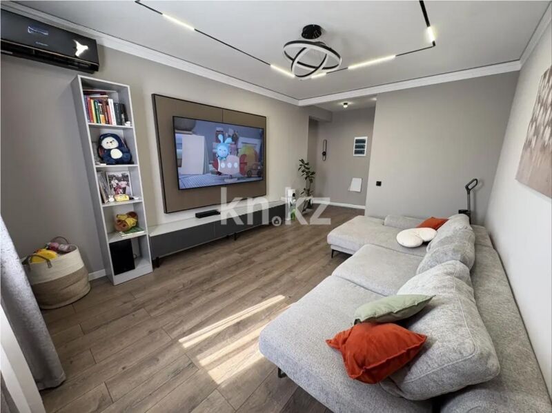 Продажа 2-комнатной квартиры, 64 м² - Продажа двухкомнатных квартир от собственников в Казахстане - страница 10 фото 1 из 4