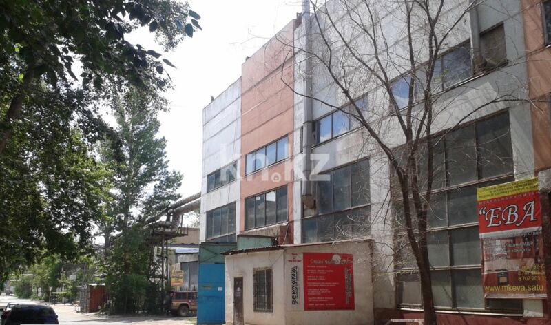 Продажа базы, 2240 м² - Продажа баз, складов и промышленной недвижимости в Казахстане - страница 2 фото 1 из 6
