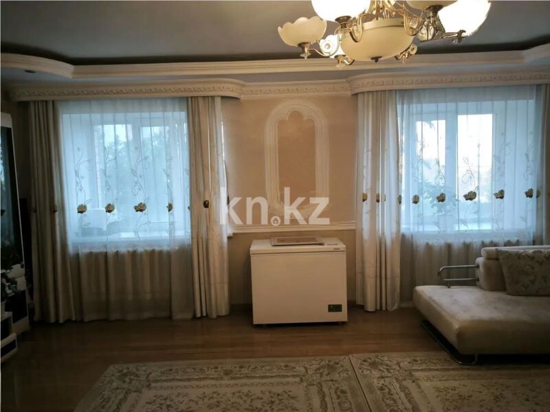Продажа 4-комнатной квартиры, 125 м² - Продажа четырехкомнатных квартир в кирпичном доме в Казахстане - страница 16 фото 1 из 7