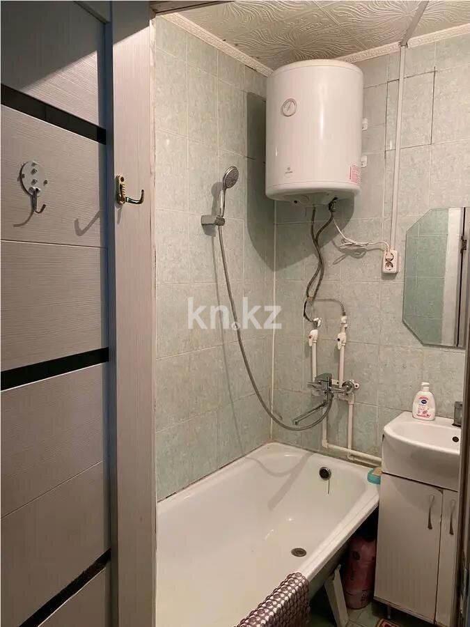 Продажа 4-комнатной квартиры, 62 м² - Продажа квартир в Майкудуке Караганды - страница 6 фото 4 из 7