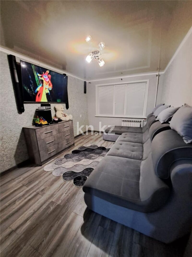Продажа 2-комнатной квартиры, 44 м² - Продажа двухкомнатных квартир в Темиртау - страница 2 фото 2 из 12