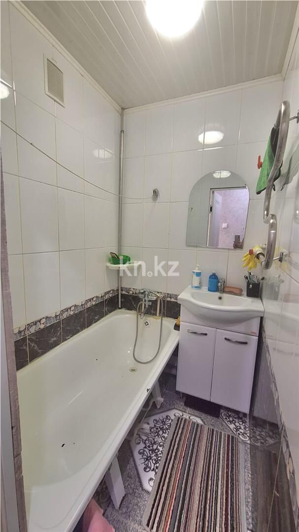 Продажа 4-комнатной квартиры, 60 м² - Продажа четырехкомнатных квартир в панельном доме в Караганде - страница 6 фото 8 из 9