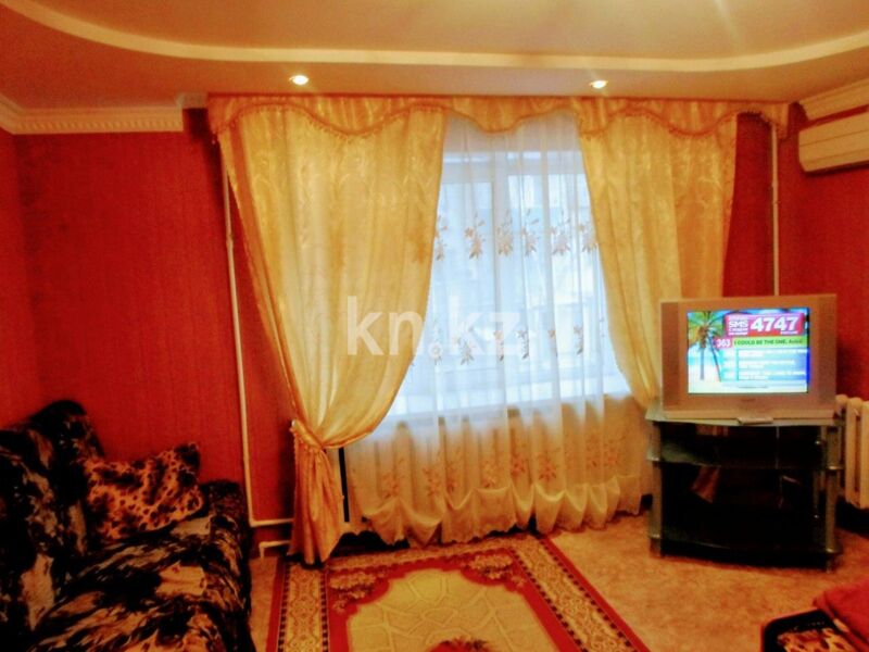 Аренда 1-комнатной квартиры посуточно, 34 м² - Аренда квартир посуточно в Казахстане - страница 14 фото 1 из 8
