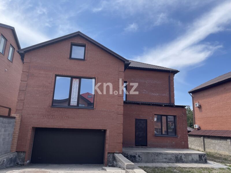 Продажа 7-комнатного дома, 325.8 м² - Продажа домов, коттеджей от собственников в Караганде фото 1 из 17