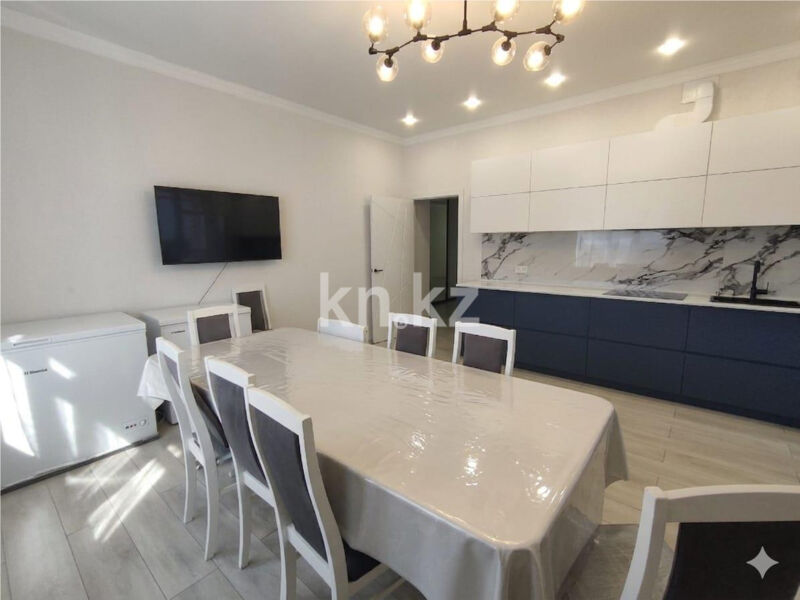 Продажа 4-комнатной квартиры, 124 м² - Продажа четырехкомнатных квартир в кирпичном доме в Караганде - страница 7 фото 10 из 15