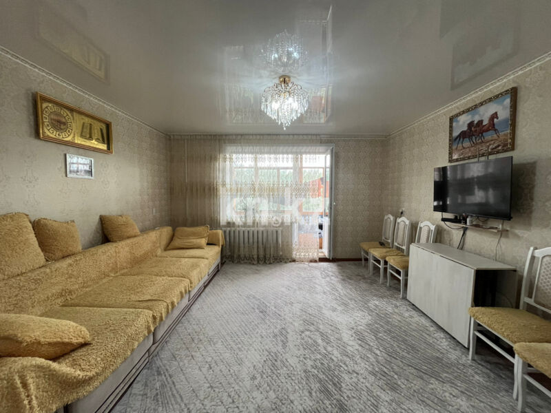 Продажа 4-комнатной квартиры, 77 м² - Продажа четырехкомнатных квартир в панельном доме в Караганде - страница 5 фото 6 из 22