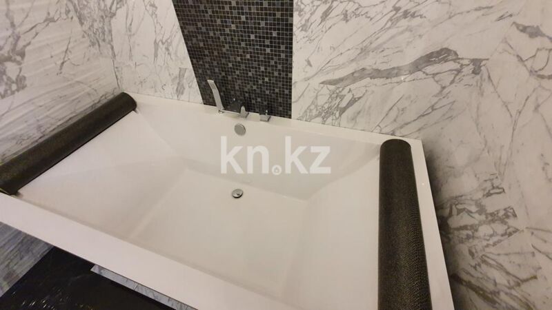 Продажа 5-комнатной квартиры, 200 м² - Продажа пятикомнатных и более квартир в Алматы - страница 4 фото 20 из 20